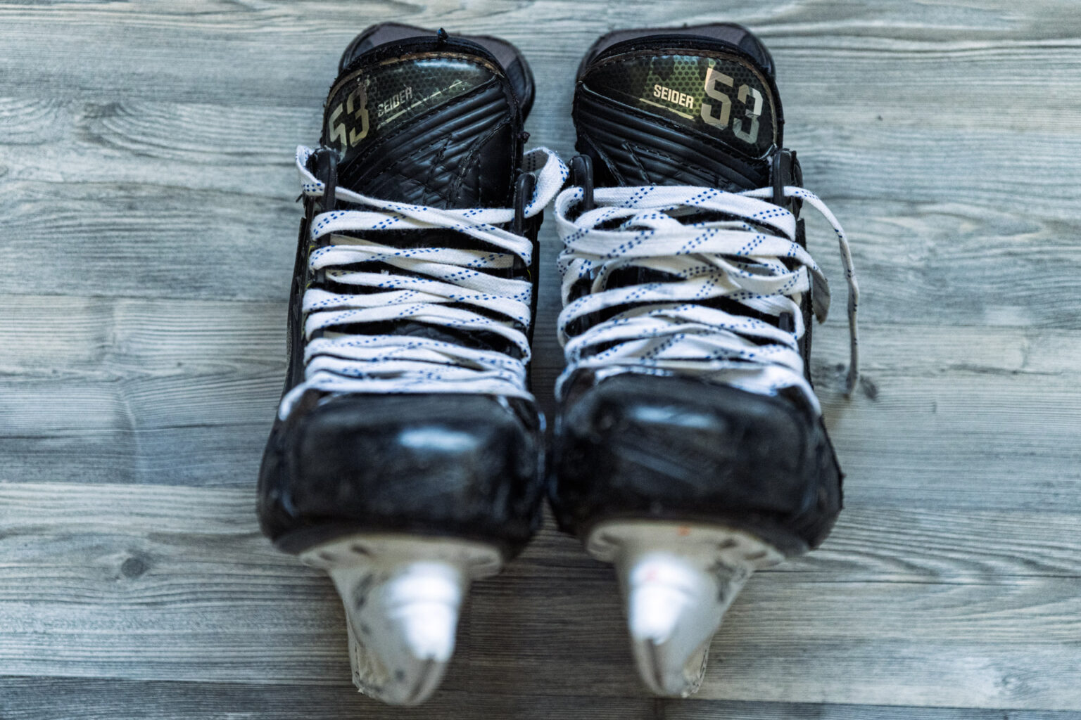 GAME USED SKATES - MORITZ SEIDER - DETROIT RED WINGS - ROOKIE SEASON 2021/2022