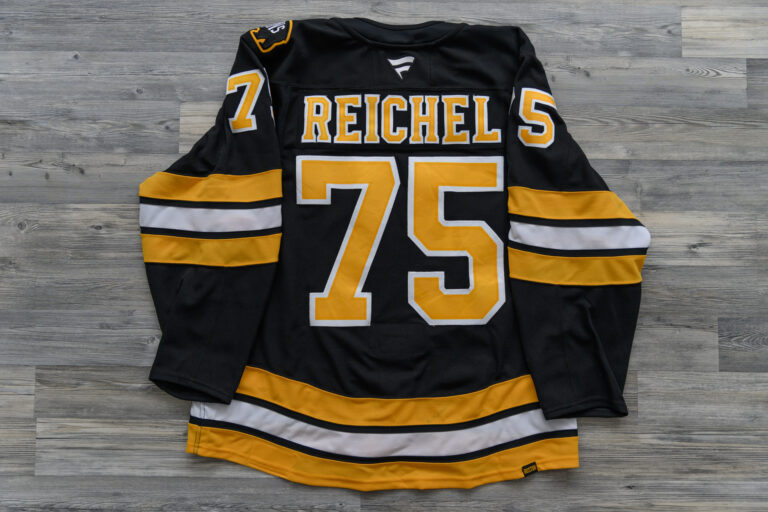 LUKAS REICHEL - GAME WORN JERSEY - BOSTON BRUINS 2025 / 2026 HOME SET 3