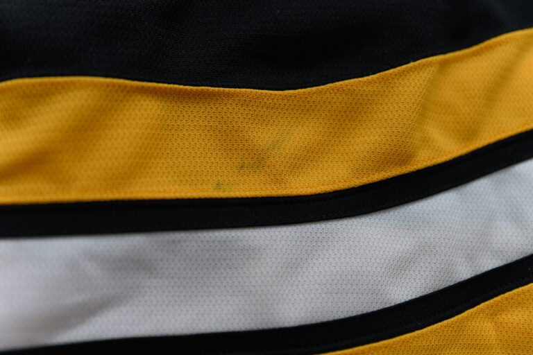 LUKAS REICHEL - GAME WORN JERSEY - BOSTON BRUINS 2025 / 2026 HOME SET 3