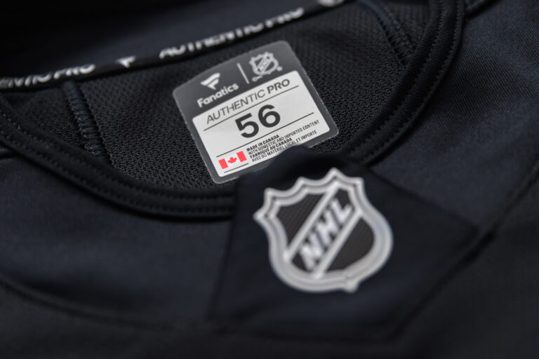 LUKAS REICHEL - GAME WORN JERSEY - BOSTON BRUINS 2025 / 2026 HOME SET 3